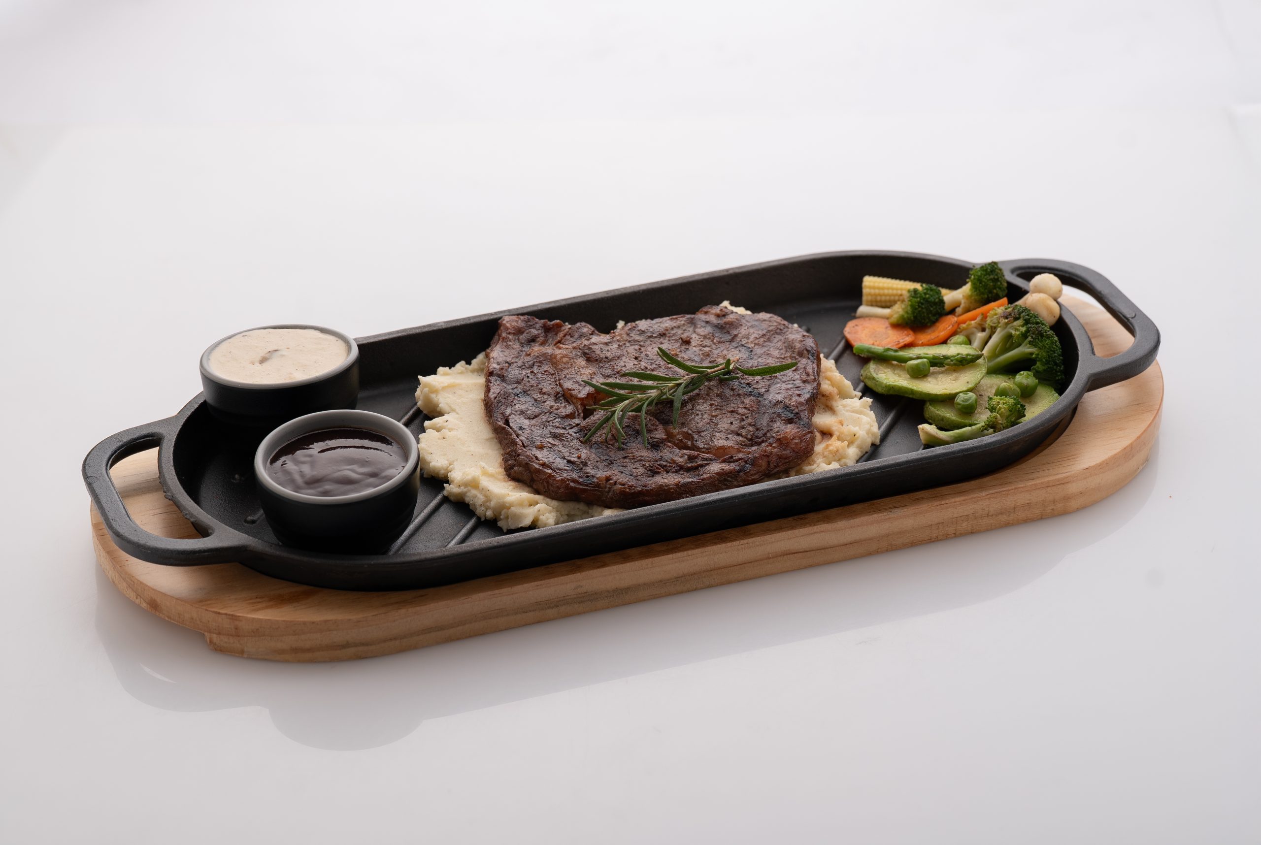 استيك مشوي (Rib eye)