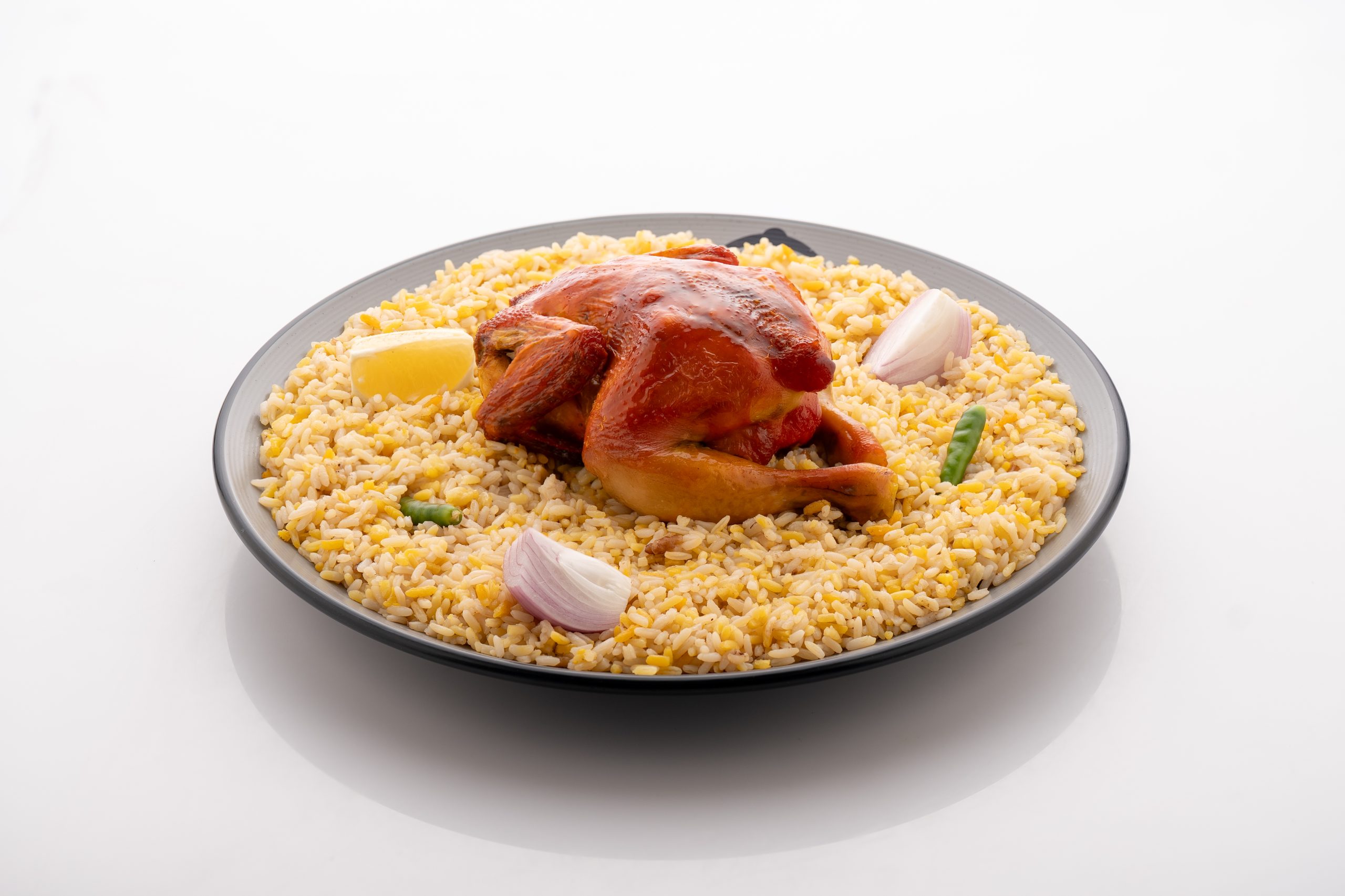 حبة دجاج مندي مع الرز